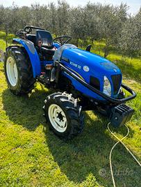 Trattore New Holland 50 2017