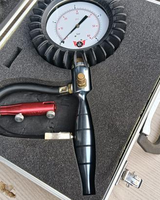 Manomentro pressione gomme