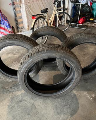 Gomme invernali Toyo 195/55/R20