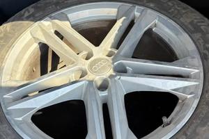 Cerchi in lega da 19 originali audi