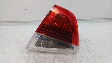 STOP POSTERIORE DESTRO INTEGRATO NEL PORTELLO BMW