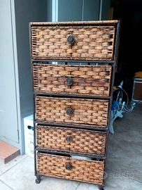 Cassettiera in rattan