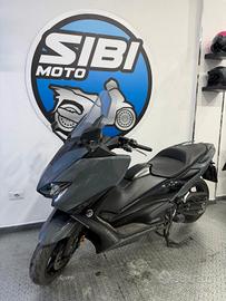 Yamaha TMAX 560