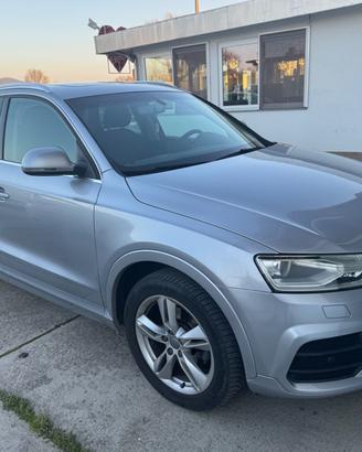 Audi Q3 2.0 TDI 150 CV quattro Sport
