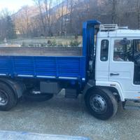 Autocarro 2 assi ribaltabile trilaterale