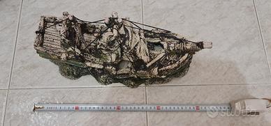 addobbi per acquario- nave affondata