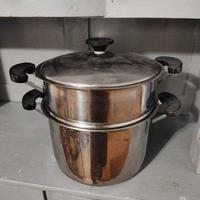 Pentola con vaporiera 