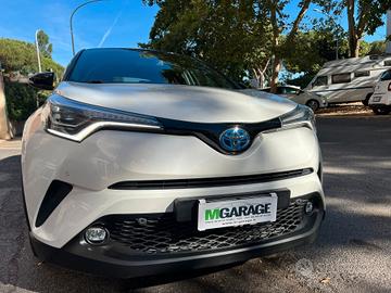 Toyota C-HR 1.8 Hybrid E-CVT Style