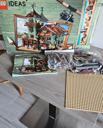Lego 21310