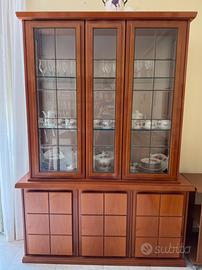 Set soggiorno classico in colore ciliegio