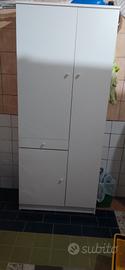 armadio per bagno ingresso balcone 