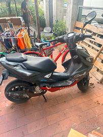 Yamaha Aerox 50cc - Ciclomotore
