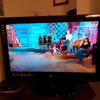 TV LG con decoder funzionante 32