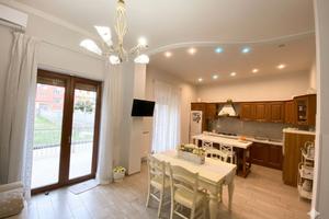 Appartamento ristrutturato con Garage