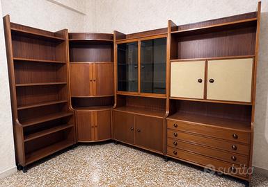 Parete Attrezzata/libreria ad Angolo - vano bar