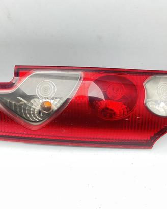STOP FANALE POSTERIORE SINISTRO RENAULT Kangoo 3°