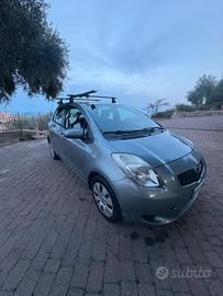 Toyota Yaris 1.0 5 porte