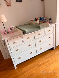 cassettiera IKEA Hemnes + fasciatoio 