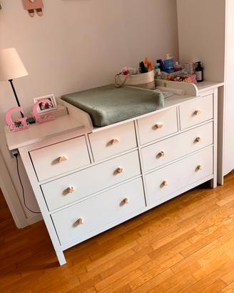 cassettiera IKEA Hemnes + fasciatoio 