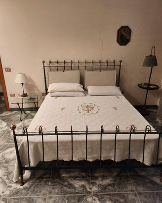 LETTO IN FERRO BATTUTO MATERASSO EMIFLEX 