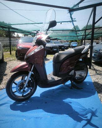 Honda sh 300