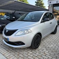 LANCIA Ypsilon 1.0Hybrid 69cv-Neopatentati