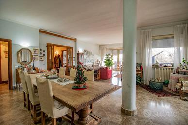 5 LOCALI A MAGLIANO SABINA