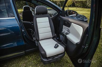 SEDILE SPECIFICO BEV DISABILI nr 2