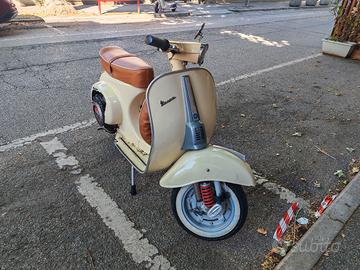Vespa 50 Special 