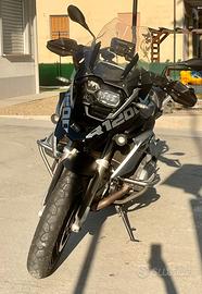 BMW GS 1200 raffreddata a liquido