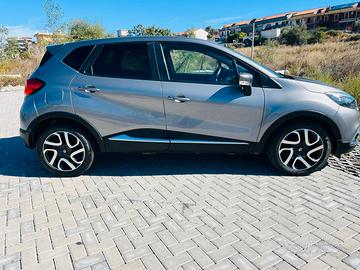 Renault Captur 1.5 dCi 8V 90 CV perfetta