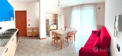 Vicinissimo alla spiaggia, Clima e Garage compresi