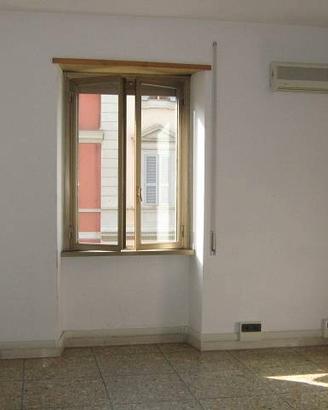 Vendita casa al centro di genzano di roma-140mq