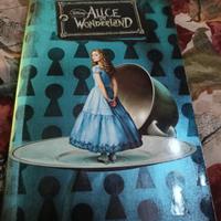 libro alice in Wonderland 