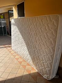 Materasso una piazza e mezza