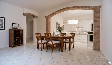 3 LOCALI A BASTIGLIA