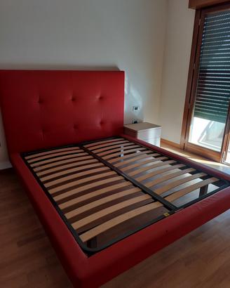 Struttura letto matrimoniale 