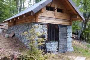 Baita in localita' Col Merlin Auronzo di Cadore