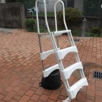 Scaletta per piscina laghetto