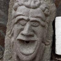 Scultura su pietra