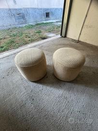 Coppia di pouf beige
