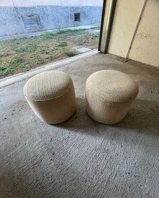 Coppia di pouf beige