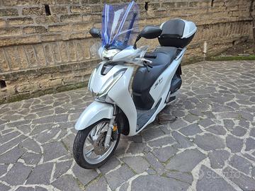 Honda SH 150i ABS 9900 Km