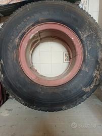 gomma per autocarro con trilex