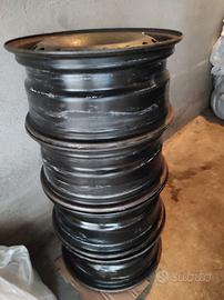 Cerchi da 16'' alfa romeo e copricerchi 
