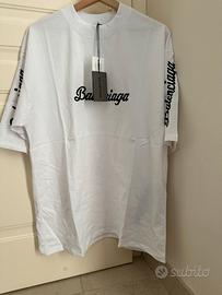 T-shirt Balenciaga