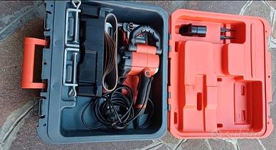 levigatrice Black & decker