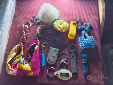 portachiavi e vari