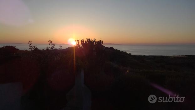 In Castelsardo, terreno pianeggiante vista mare