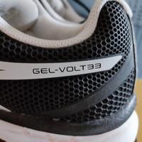 Asics gel volt33 n 42